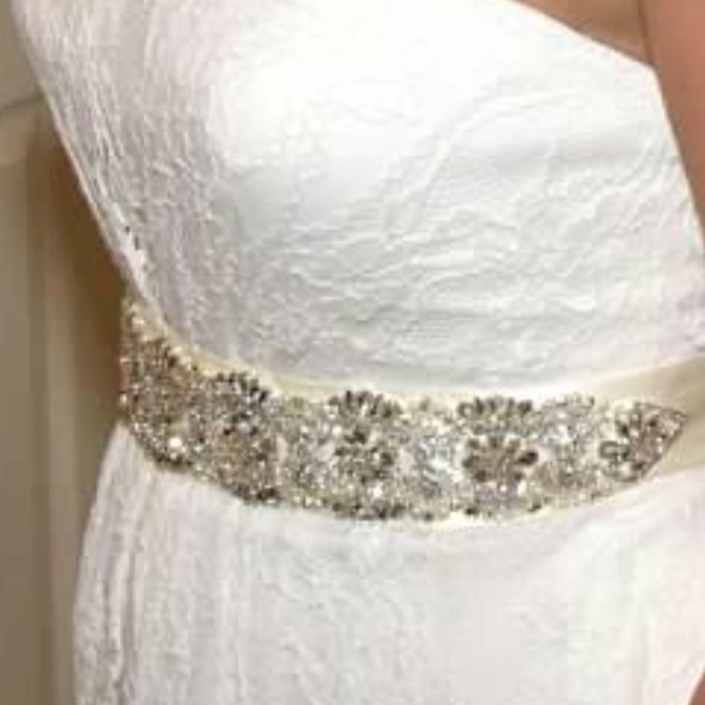 Dress sash